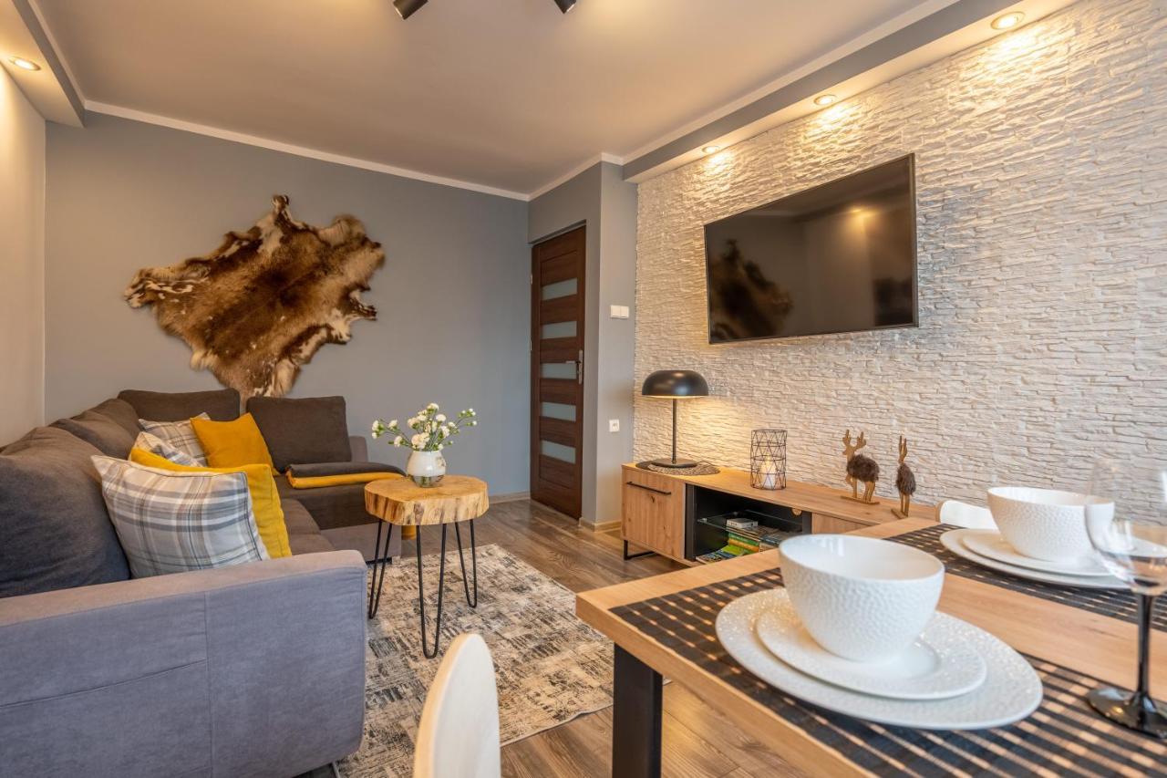 Apartament Dworzec Tatrzanski Zakopane Bagian luar foto